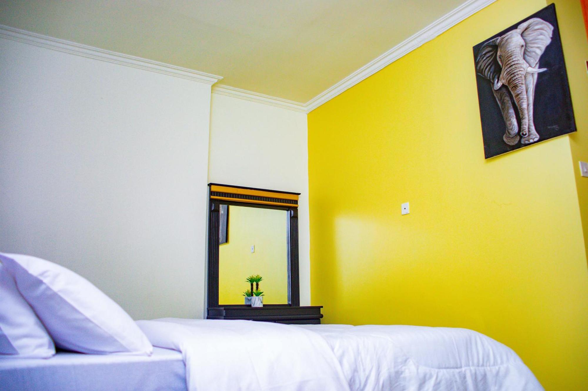 Divine Royal Residences Arusha Exterior foto