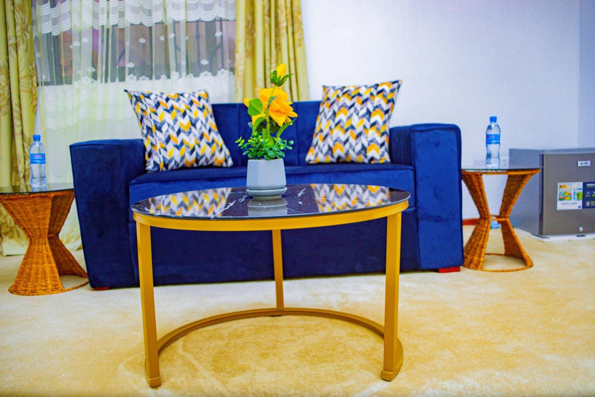 Divine Royal Residences Arusha Exterior foto